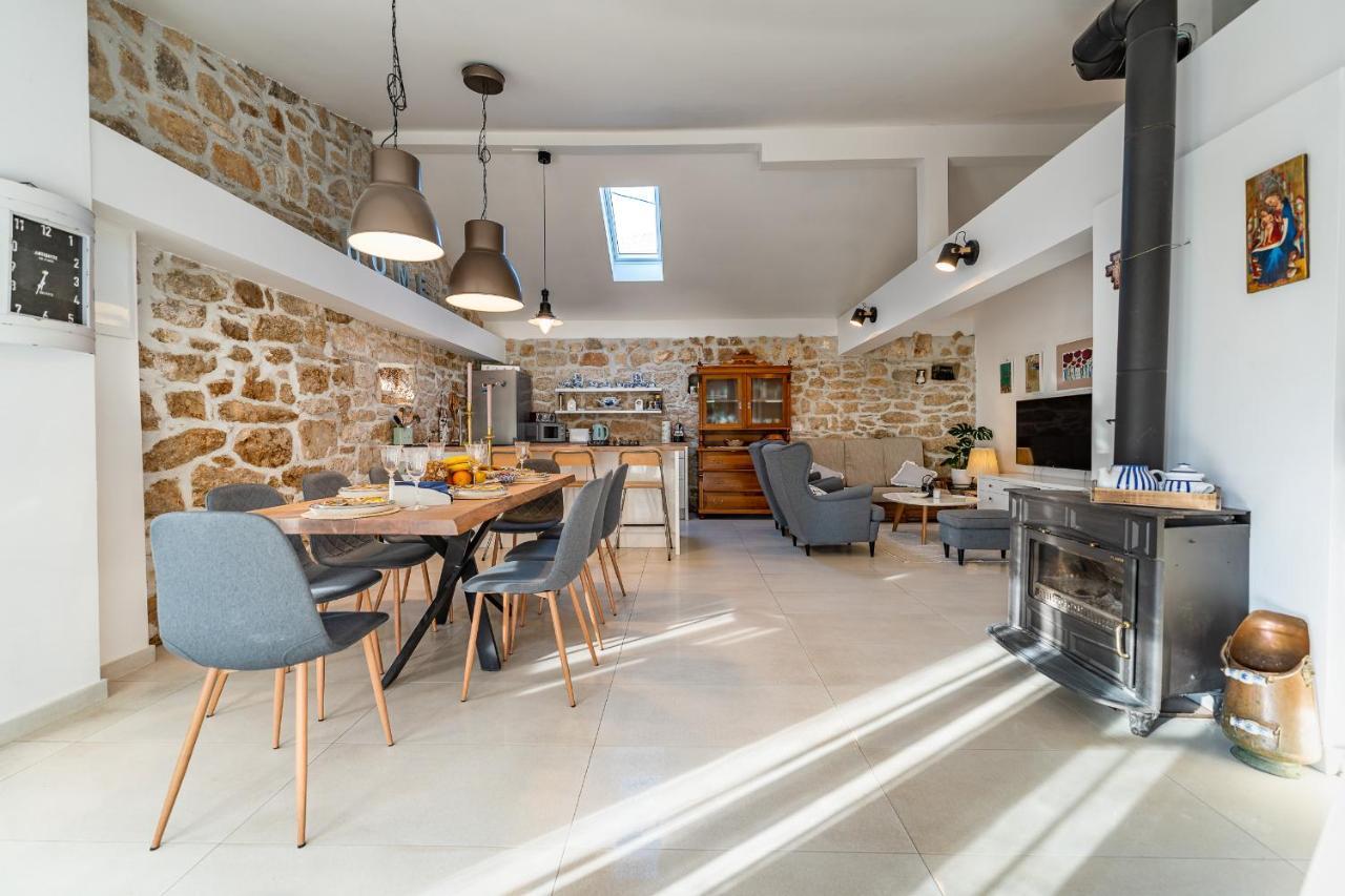 Holiday Home - Villa Thorak Anić Buitenkant foto